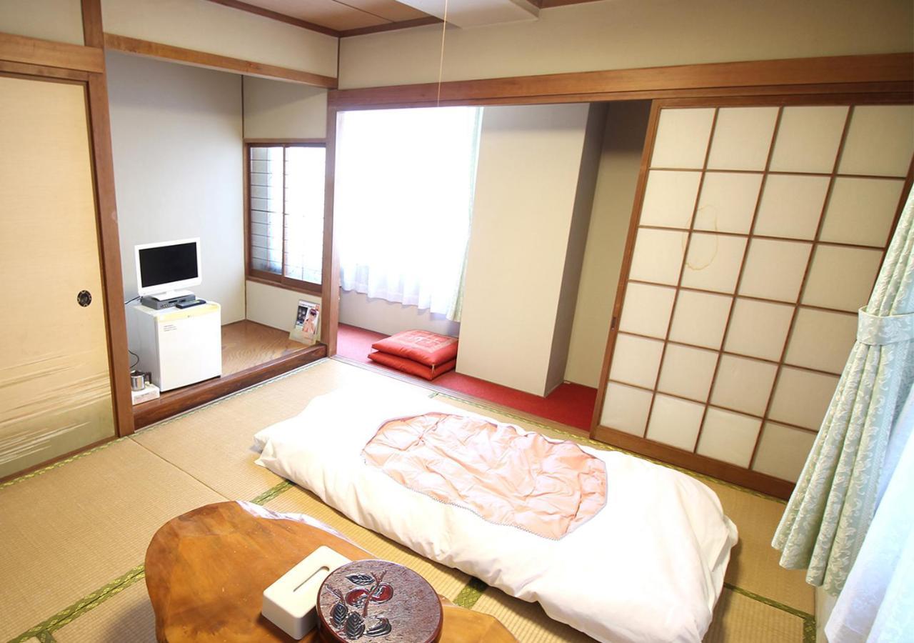 Royal Inn Shinyamaguchi Ekimae Exterior foto